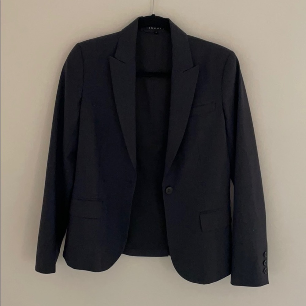Navy theory blazer size 6